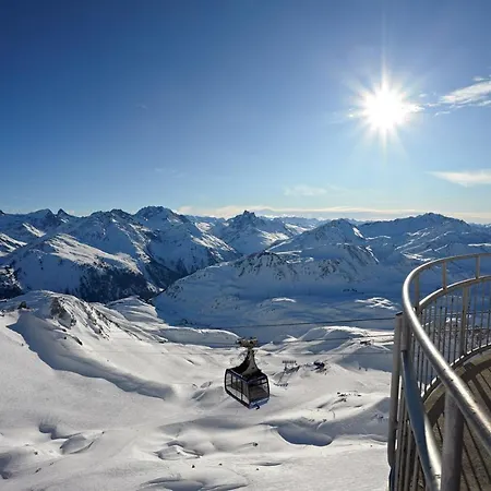 Haus Christaldo Panzió Sankt Anton am Arlberg