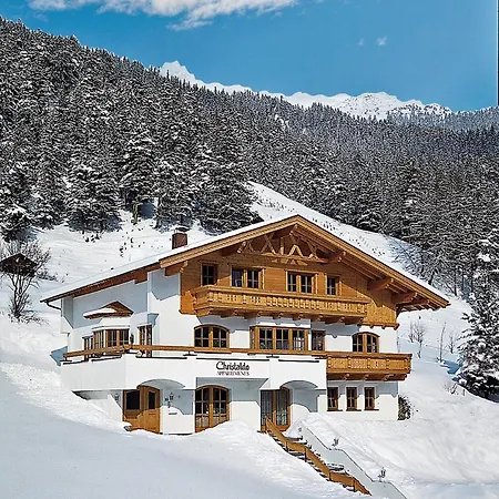 Panzió Haus Christaldo Sankt Anton am Arlberg
