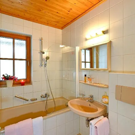 Nocleg ze śniadaniem Haus Christaldo 3*