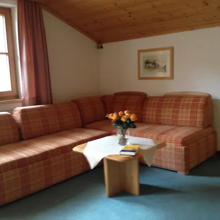 Bed & Breakfast Haus Christaldo Sankt Anton am Arlberg