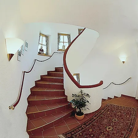 Oda ve Kahvaltı Haus Christaldo